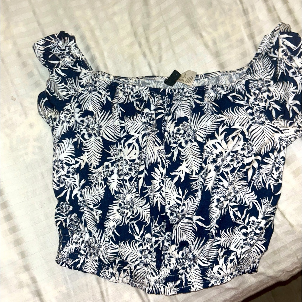 Size small H&M divided